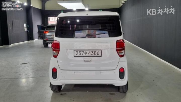 Kia Ray Van 1.0 Gasoline Van Prestige 5