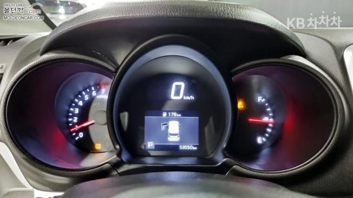 Kia Ray Van 1.0 Gasoline Van Prestige 6