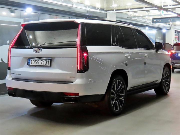Cadillac Escalade 6.2 V8 Sport Platinum 5