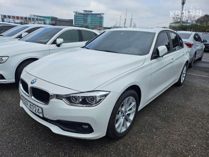 BMW 3 Series New 320d F30 6