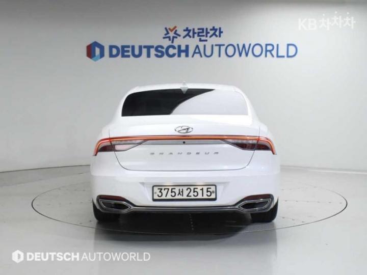 Hyundai Grandeur 2.5 Exclusive 5