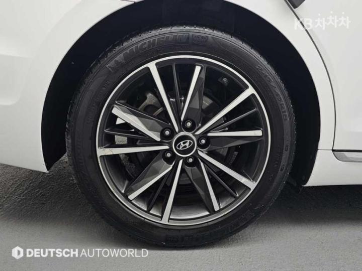 Hyundai Grandeur 2.5 Exclusive 6