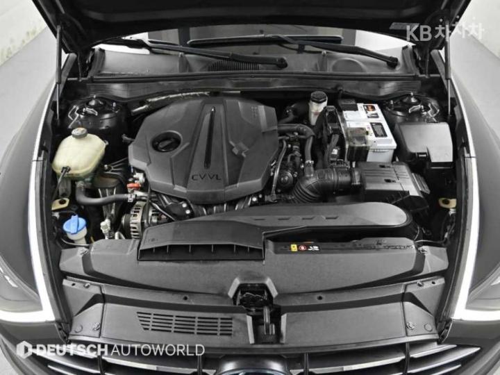 Hyundai Sonata DN8 2.0 Premium Family 7