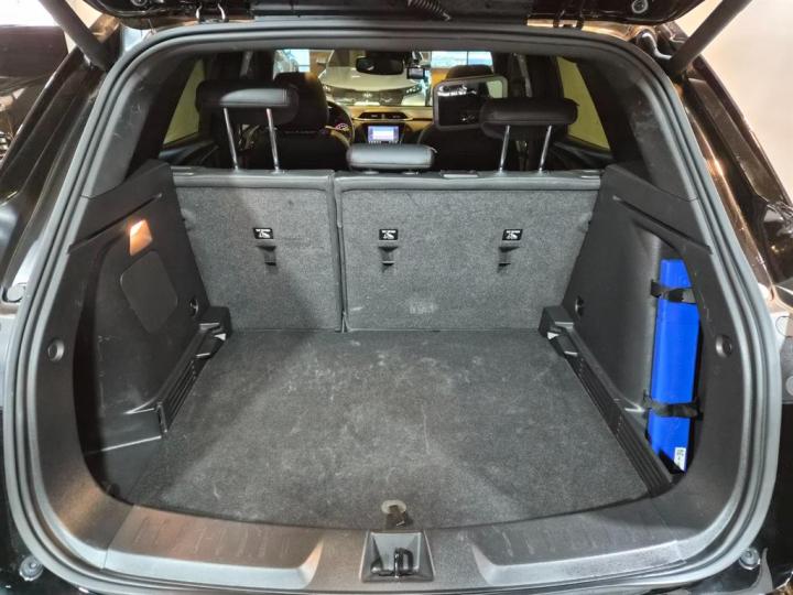 Chevrolet Trailblazer 1.35 Gasoline AWD RS 6