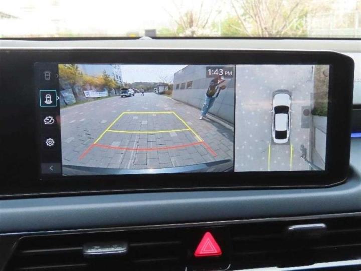 Kia K8 2.5 Gasoline Signature 10