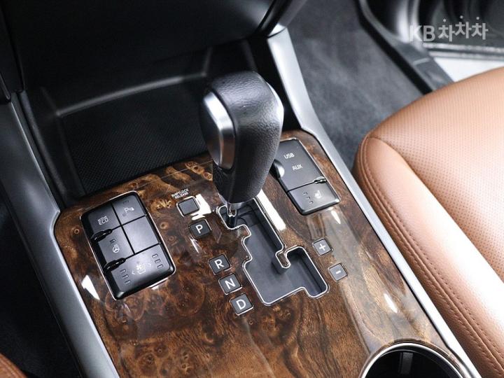 Kia Mohave 4WD VIP 9