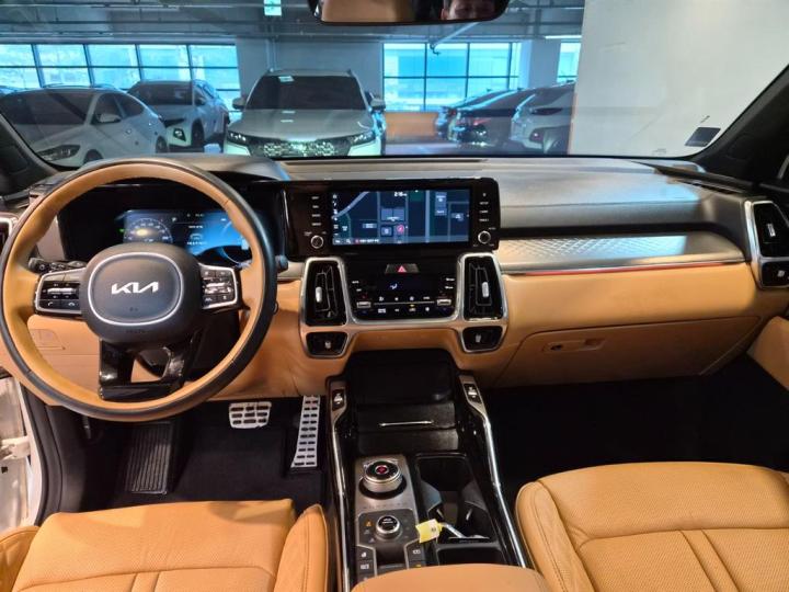Kia Sorento Hybrid 1.6 HEV 4WD Gravity 9