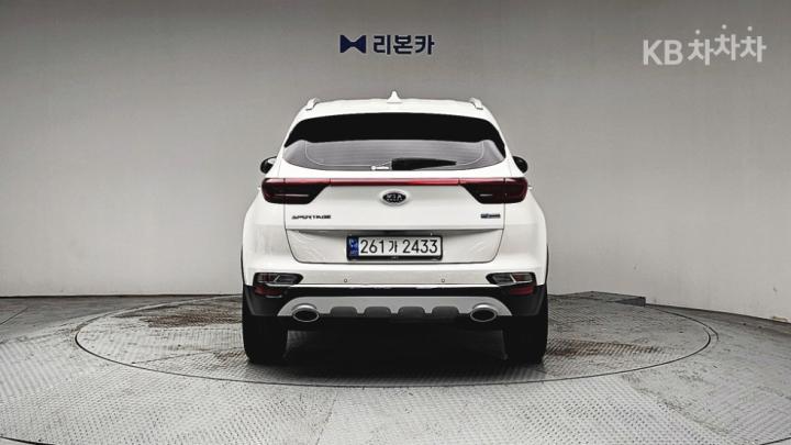 Kia Sportage The Bold 2.0 Diesel 2WD Prestige 6