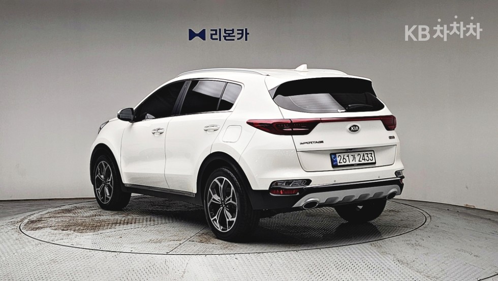 2020 - kia sportage