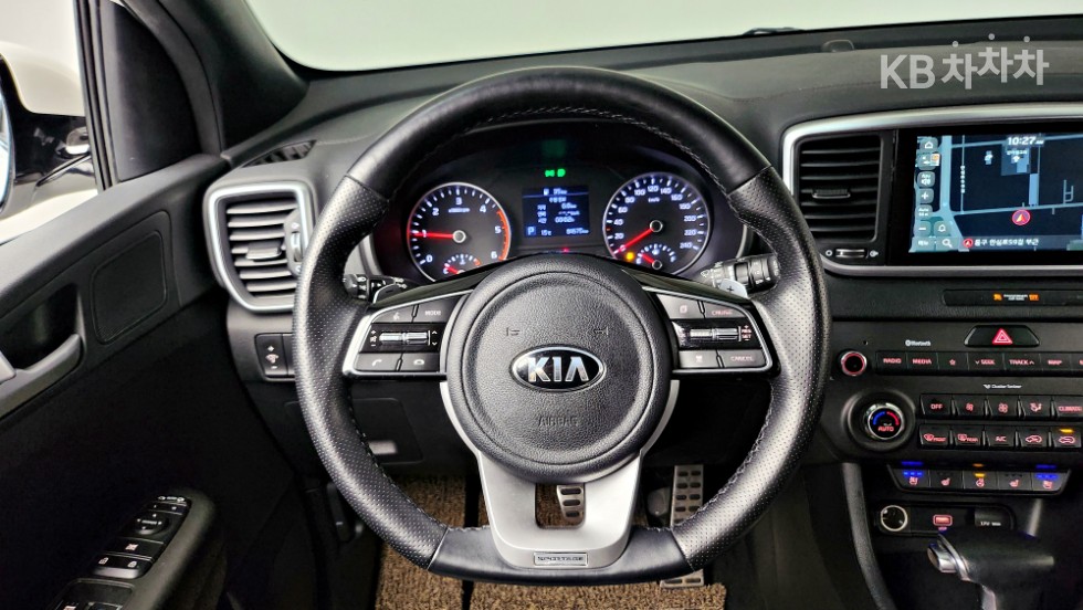 2020 - kia sportage