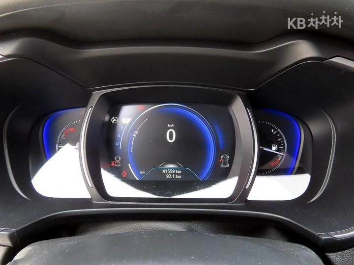 Renault QM6 New 2.0 GDe 2WD PREMIERE 10