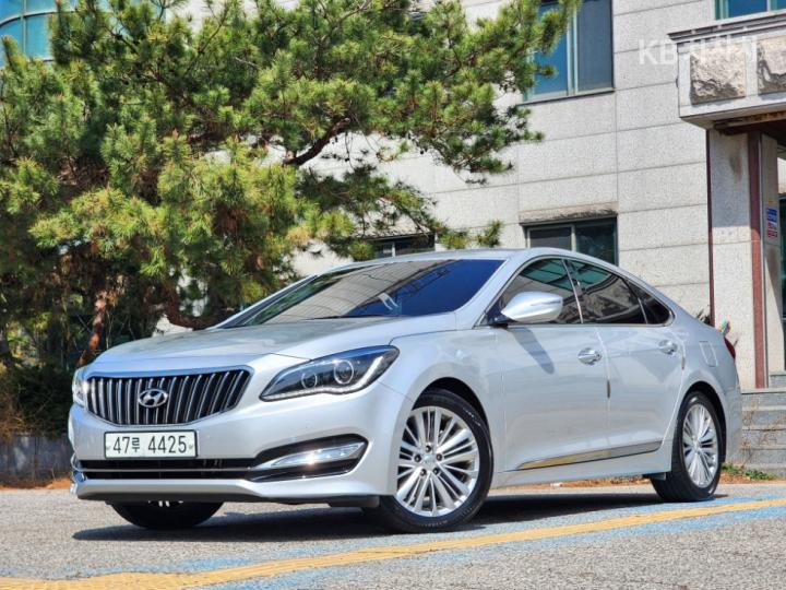 Hyundai Aslan G300 Modern Basic