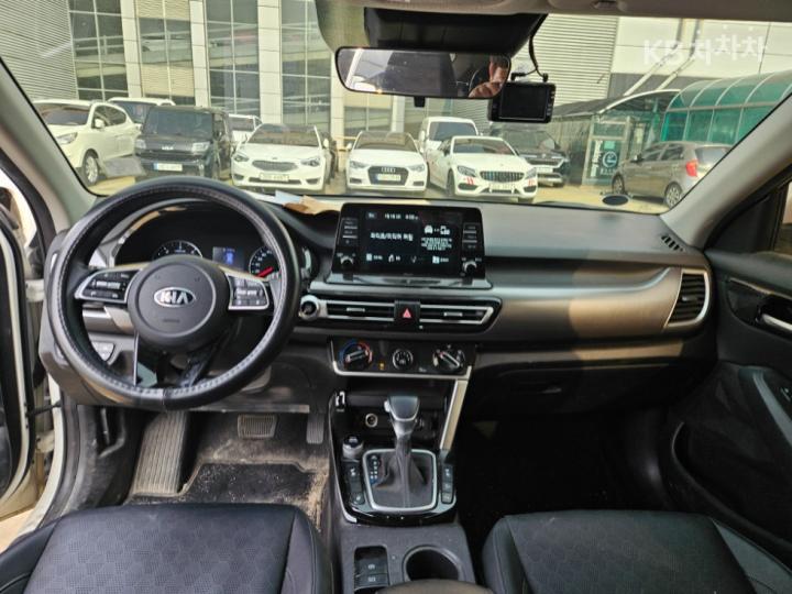 Kia Seltos 1.6 Diesel 2WD Noblesse 8