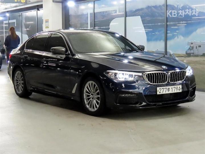 BMW 5 Series G30 520i Luxury