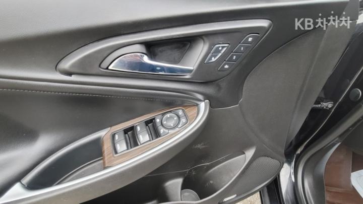 Chevrolet Malibu 1.5 Turbo LTZ 10