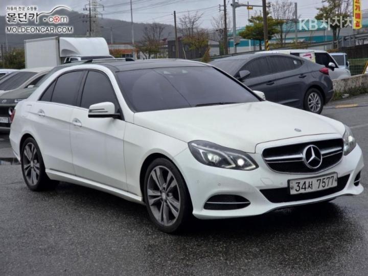 Mercedes-Benz E-Class New E300 Avantgarde W212 2009-2013 3