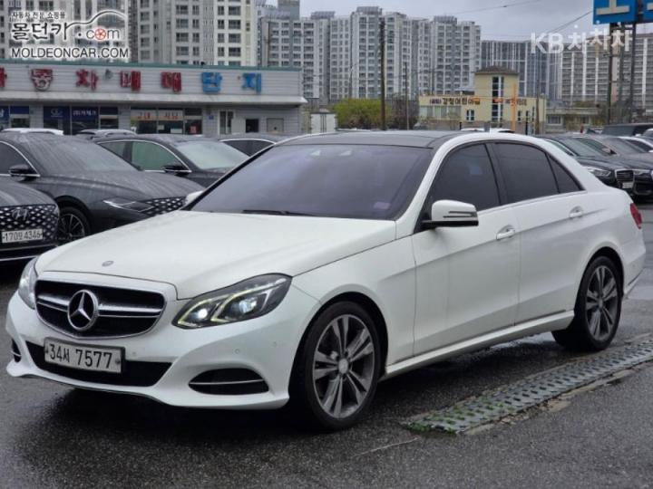 Mercedes-Benz E-Class New E300 Avantgarde W212 2009-2013 4