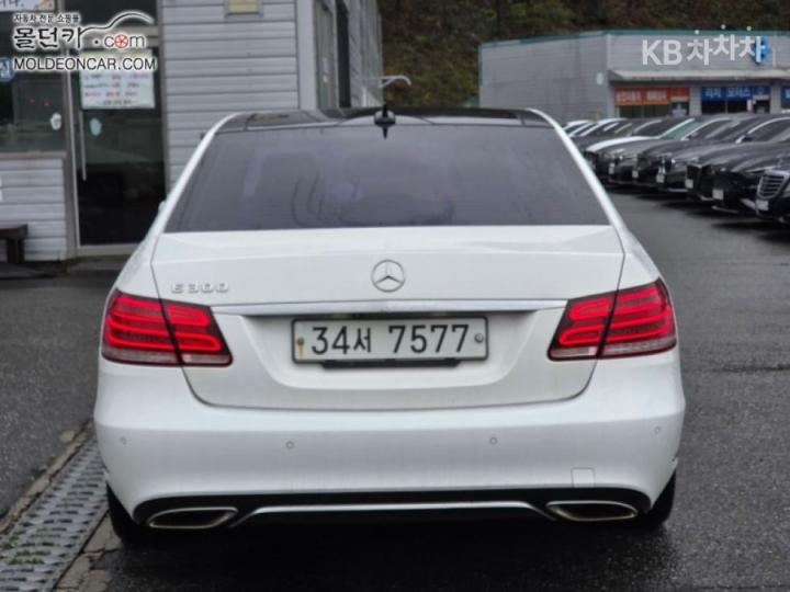 Mercedes-Benz E-Class New E300 Avantgarde W212 2009-2013 5