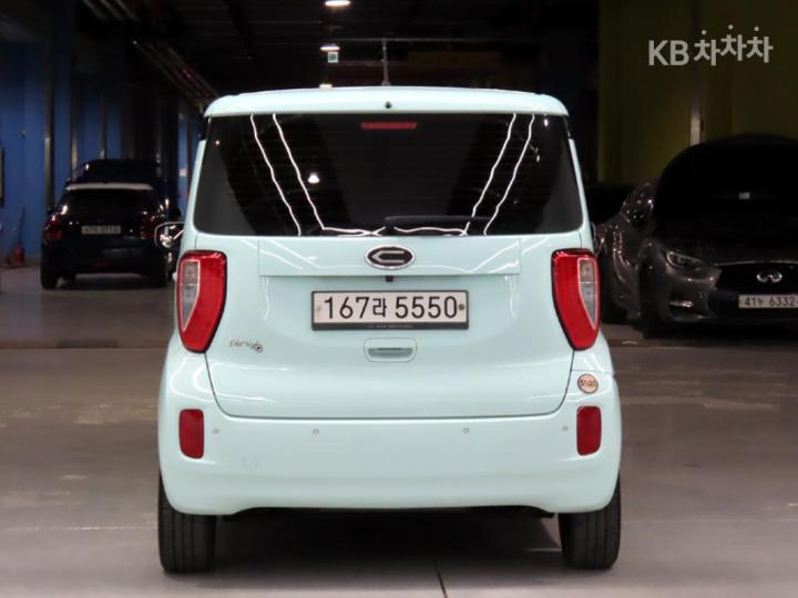 Kia Ray 1.0 Gasoline Prestige 4