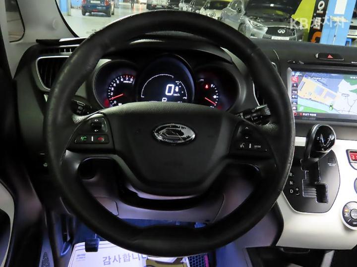 Kia Ray 1.0 Gasoline Prestige 9