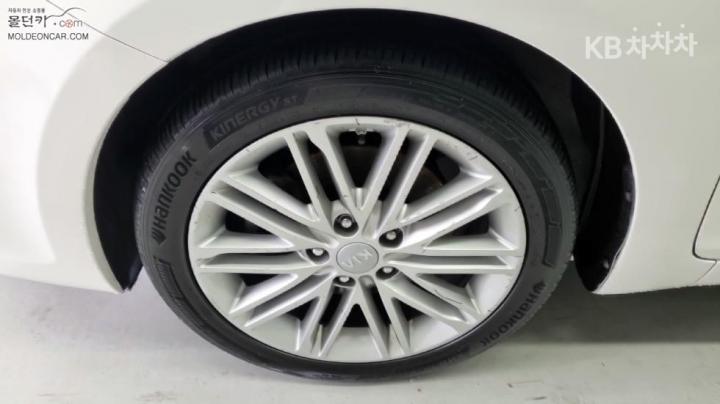 Kia Carens 1.7 Diesel Prestige 7