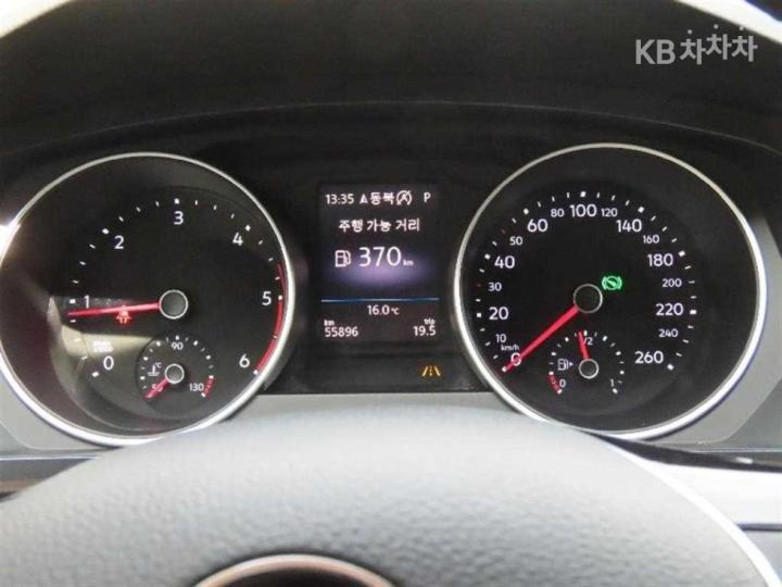 Volkswagen Tiguan 2.0 TDI Base Type 6