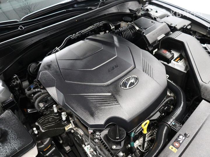 Hyundai Grandeur IG 3.0 Exclusive Base Type 7