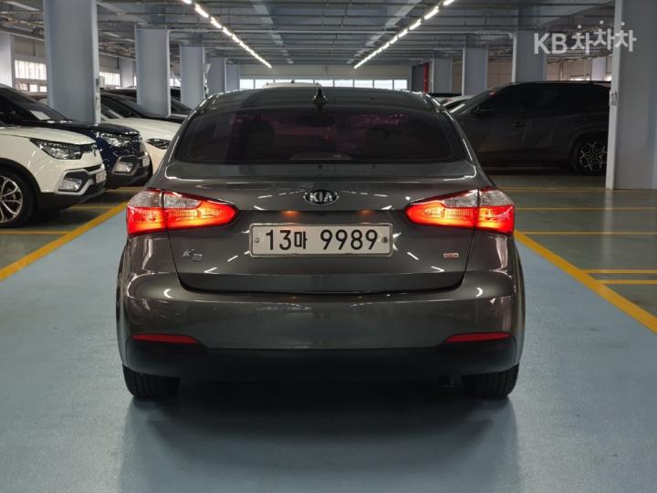 Kia K3 Prestige 8
