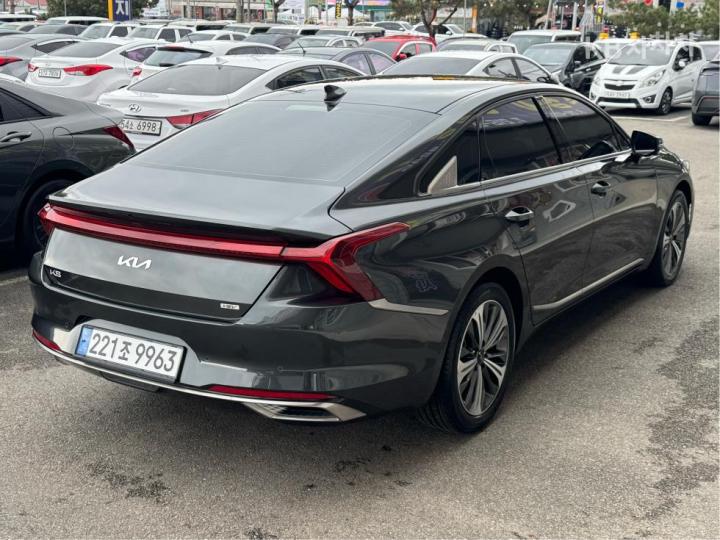Kia K8 Hybrid 1.6 Turbo Noblesse 5