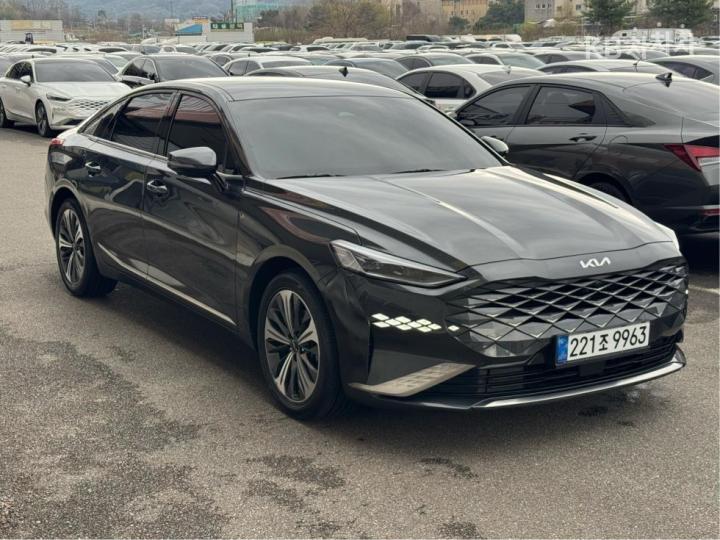 Kia K8 Hybrid 1.6 Turbo Noblesse 6