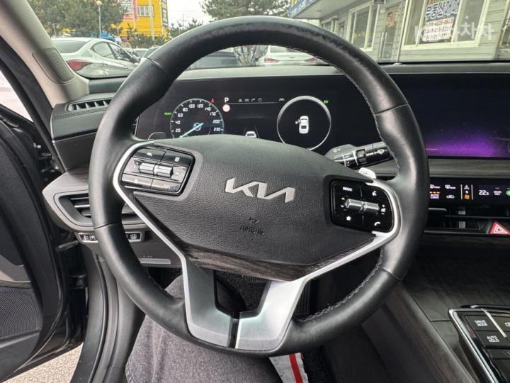 Kia K8 Hybrid 1.6 Turbo Noblesse 8