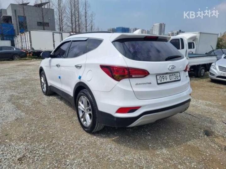 Hyundai Santa Fe The Prime Diesel R2.0 2WD Exclusive Base 4