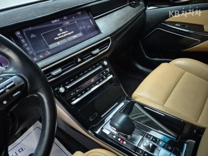 Kia K7 Premier 2.5 GDi Noblesse 10