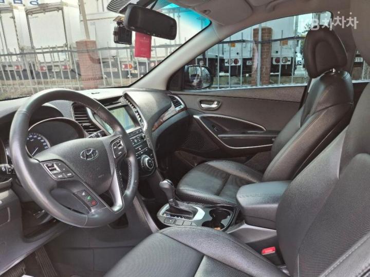 Hyundai Santa Fe The Prime Diesel R2.0 2WD Modern 6