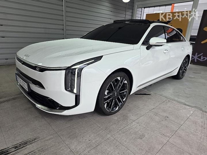 Kia K8 Hybrid 1.6 Turbo HEV Signature