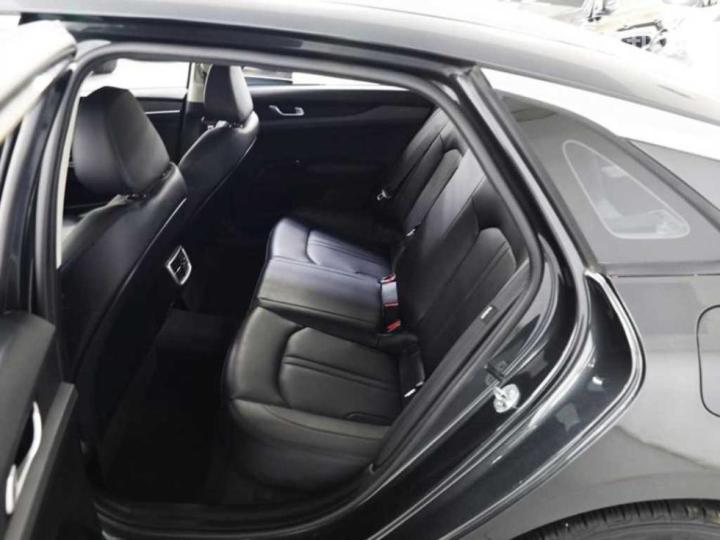 Kia K5 2.0 Gasoline Trendy 10