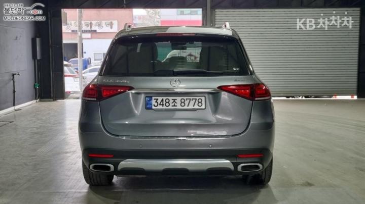 Mercedes-Benz GLE-Class V167 300d 4Matic 5