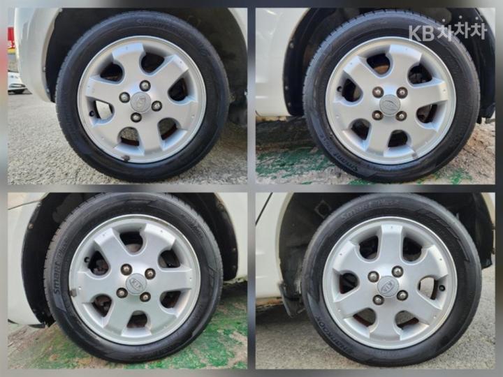 Kia Morning New LX Premium Type Black Premium 9