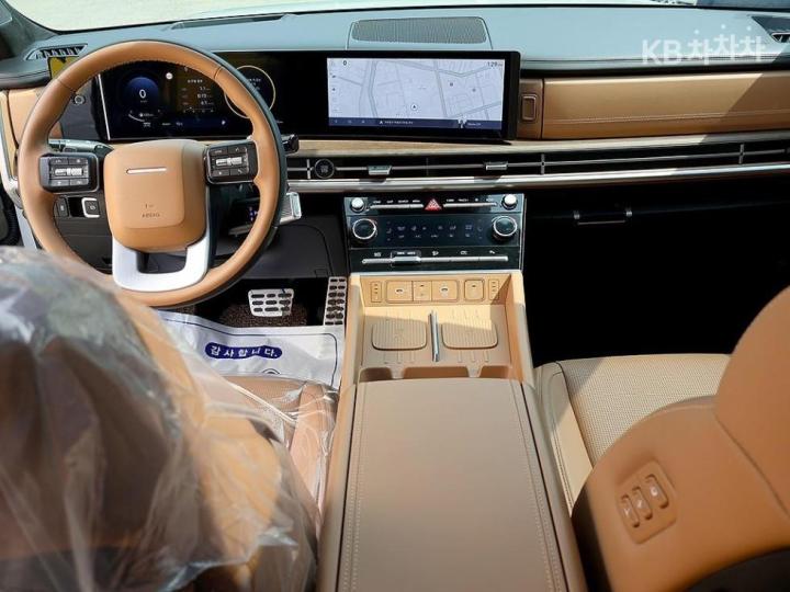 Hyundai Santa Fe The Hybrid MX5 1.6T HEV 2WD Calligraphy 6