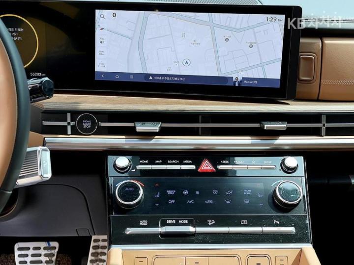 Hyundai Santa Fe The Hybrid MX5 1.6T HEV 2WD Calligraphy 10