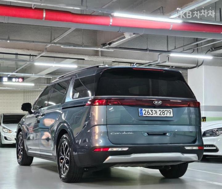 Kia Carnival D2.2 Signature 6