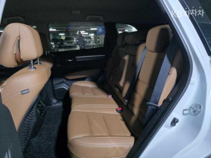 Renault QM6 2.0 LPe 2WD RE Signature 10