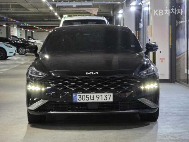 Kia K8 2.5 Gasoline Noblesse 2