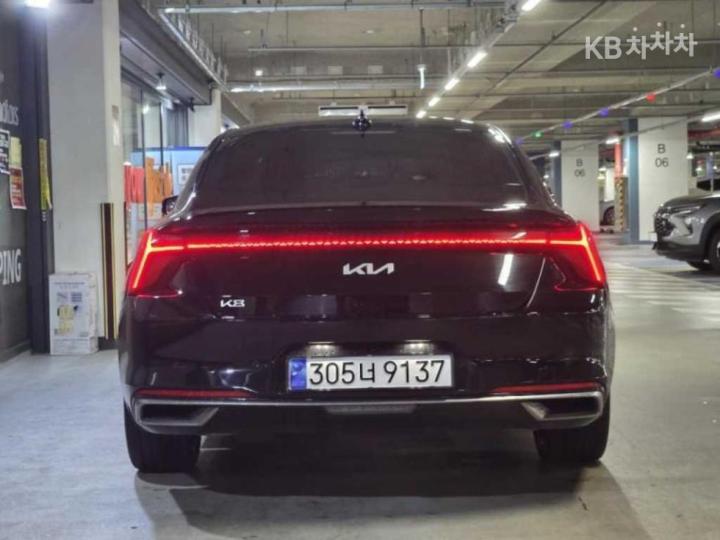 Kia K8 2.5 Gasoline Noblesse 6