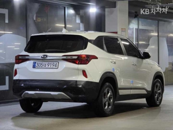 Kia Seltos 1.6 Gasoline Turbo 2WD Trendy 5