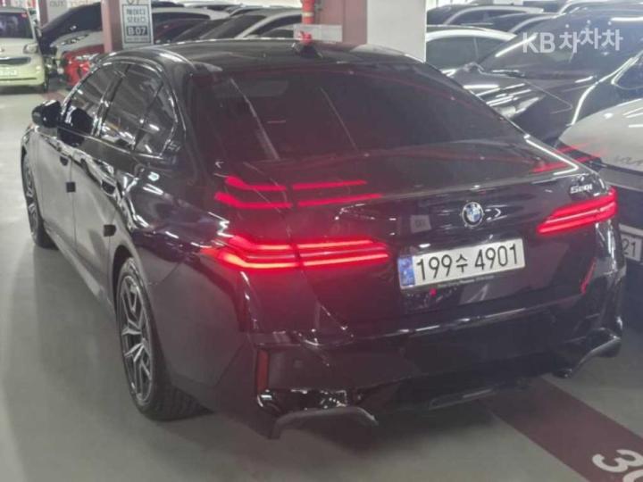 BMW 5 Series New G60 520i M Sport 3