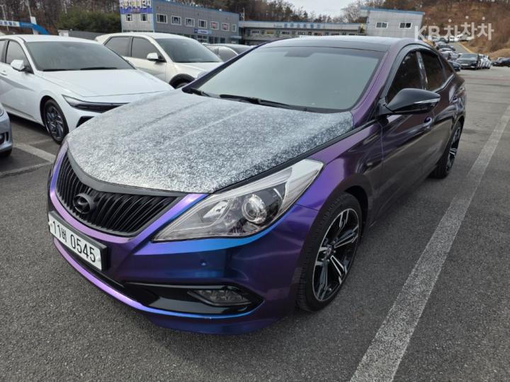 Hyundai Grandeur HG HG220 Diesel Premium