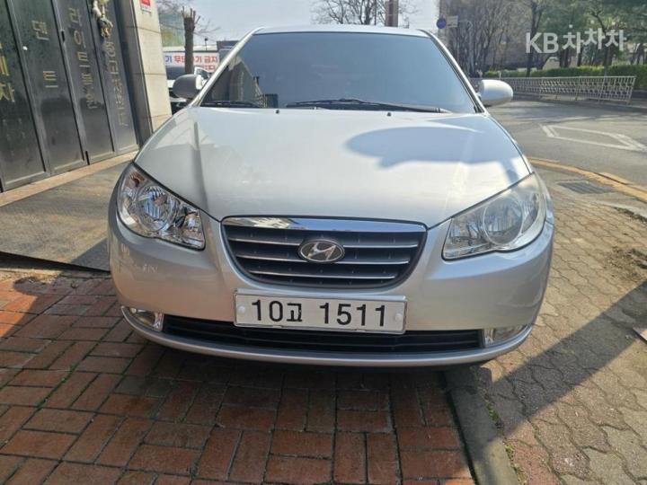 Hyundai Avante HD 1.6 VVT E16 DELUXE