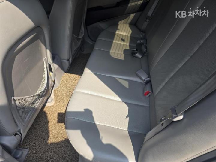 Hyundai Avante HD 1.6 VVT E16 DELUXE 8