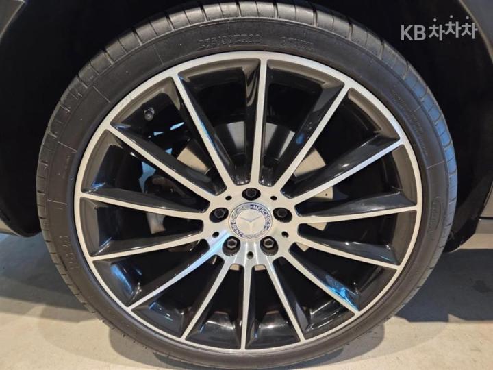 Mercedes-Benz E-Class W213 E300e 4MATIC Exclusive 7